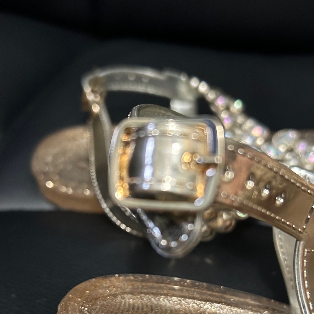 Olivia Miller Glittering Gold Sandals - Picture 3 of 5